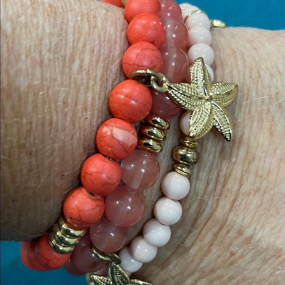 Set of 3 Starfish Charm Stretch Bracelets - Picture 5 of 5